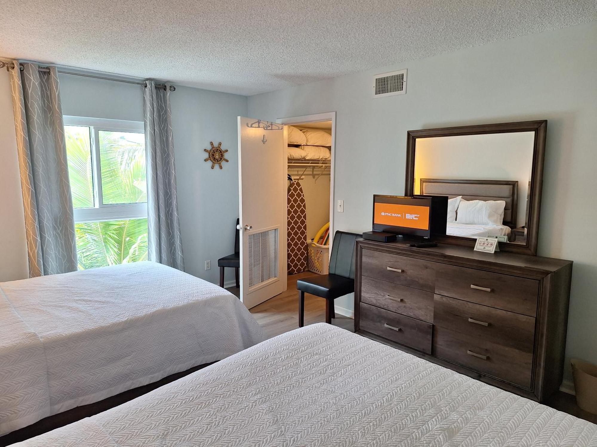 Amazing Panoramic Beach View And The Most Beautiful Sunset Longboat Key Exterior photo